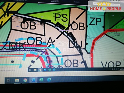 Popis: https://d18-a.sdn.cz/d_18/c_img_QL_Jp/upJQEG.jpeg?fl=res,400,300,3|shr,,20|jpg,90