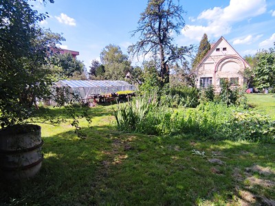 Popis: https://d18-a.sdn.cz/d_18/c_img_QJ_Jg/QKPB8zH.jpeg?fl=res,400,300,3|shr,,20|jpg,90