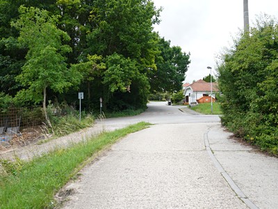 Popis: https://d18-a.sdn.cz/d_18/c_img_QJ_Jn/LCzvAi.jpeg?fl=res,400,300,3|shr,,20|jpg,90