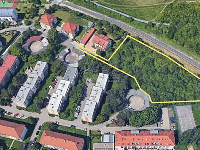 Popis: https://d18-a.sdn.cz/d_18/c_img_QL_J4/E64BBCt.jpeg?fl=res,400,300,3|shr,,20|jpg,90
